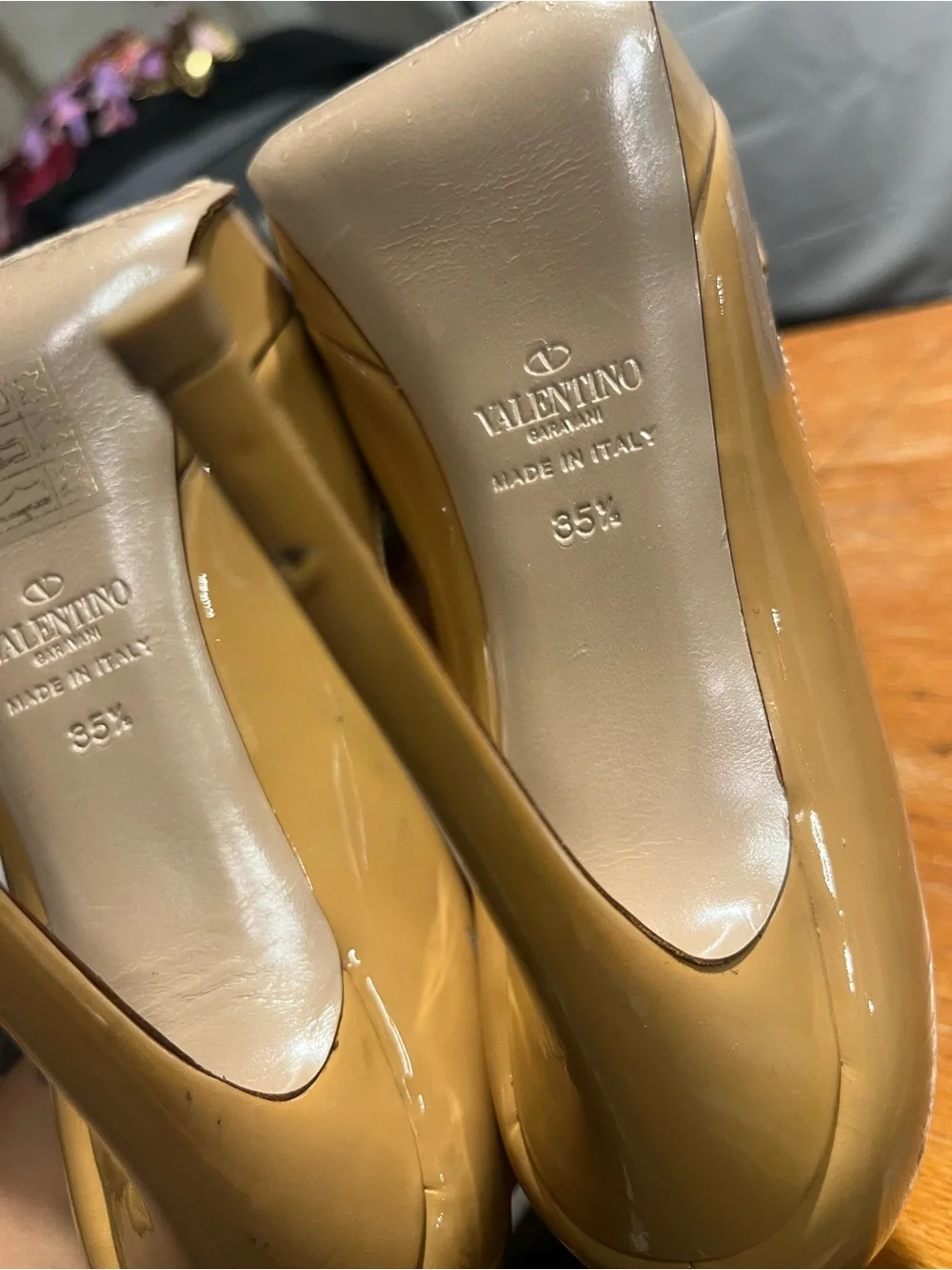 Valentino Garavani Patent Leather Couture Bow Peep-Toe Platform Pumps nude/beige